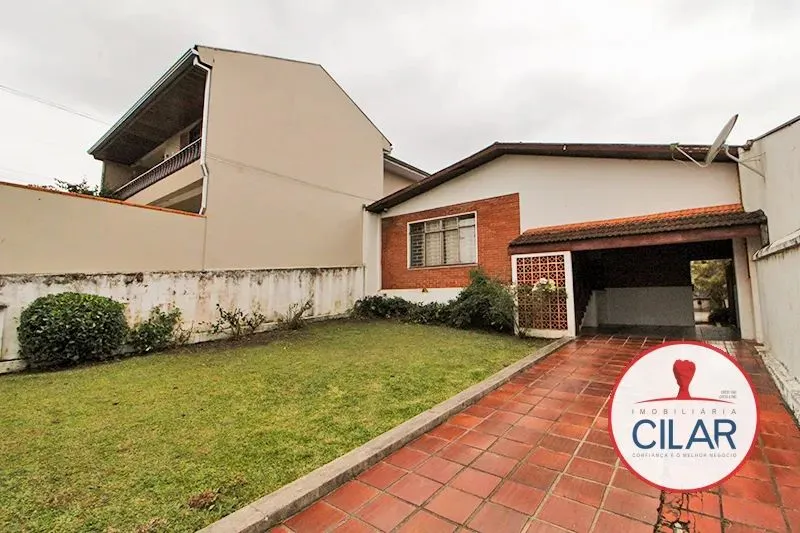 Imobiliária Cilar Vende Casa 2 Quartos no Bairro Alto com 162,57m², Ref. 100802.001-CILAR