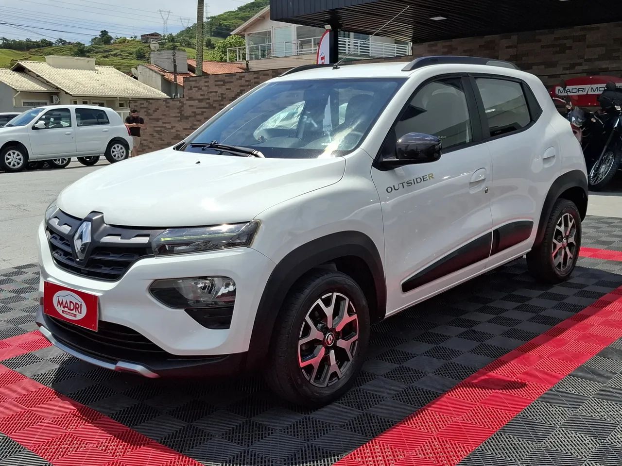 Renault Kwid Outsider 1.0 Flex 12V 5P Mec. 2023 - Foto 2