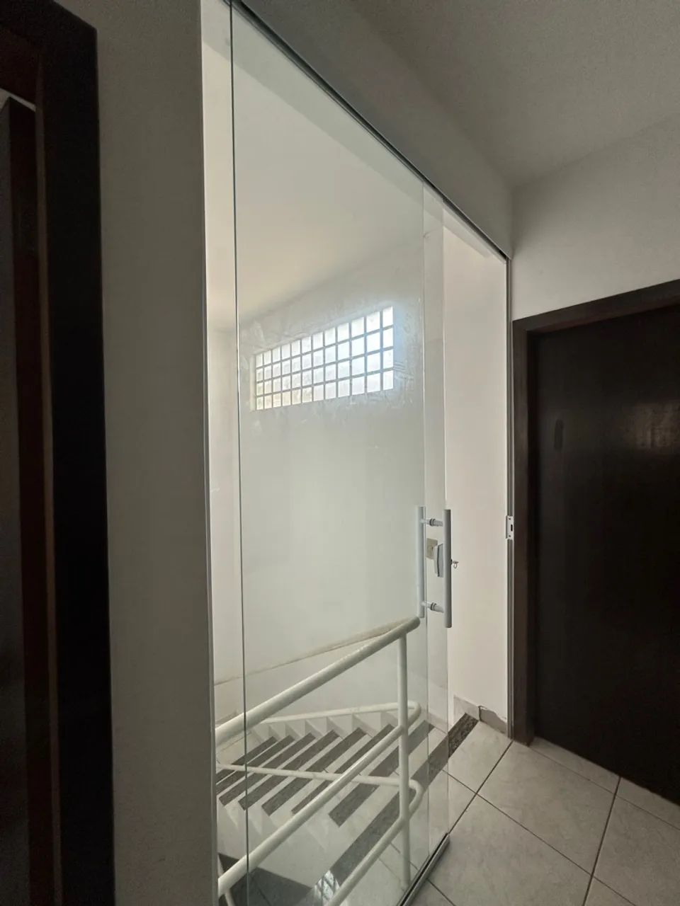 Porta de Vidro à venda - Foto 2