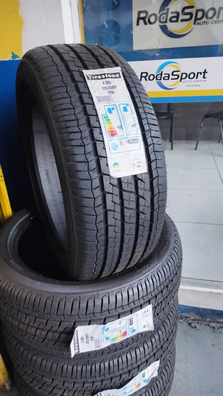 Pneu 225/45/17 Firestone Novo