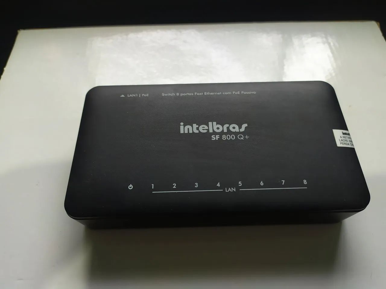 Switch Intelbras SF 800 Q+ 8 Portas Fast Ethernet