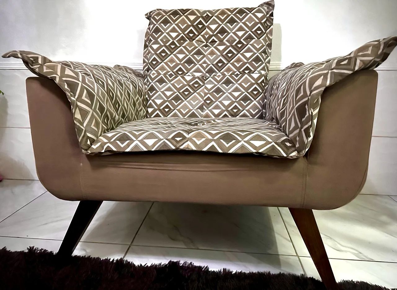 Poltrona 64573824782082121