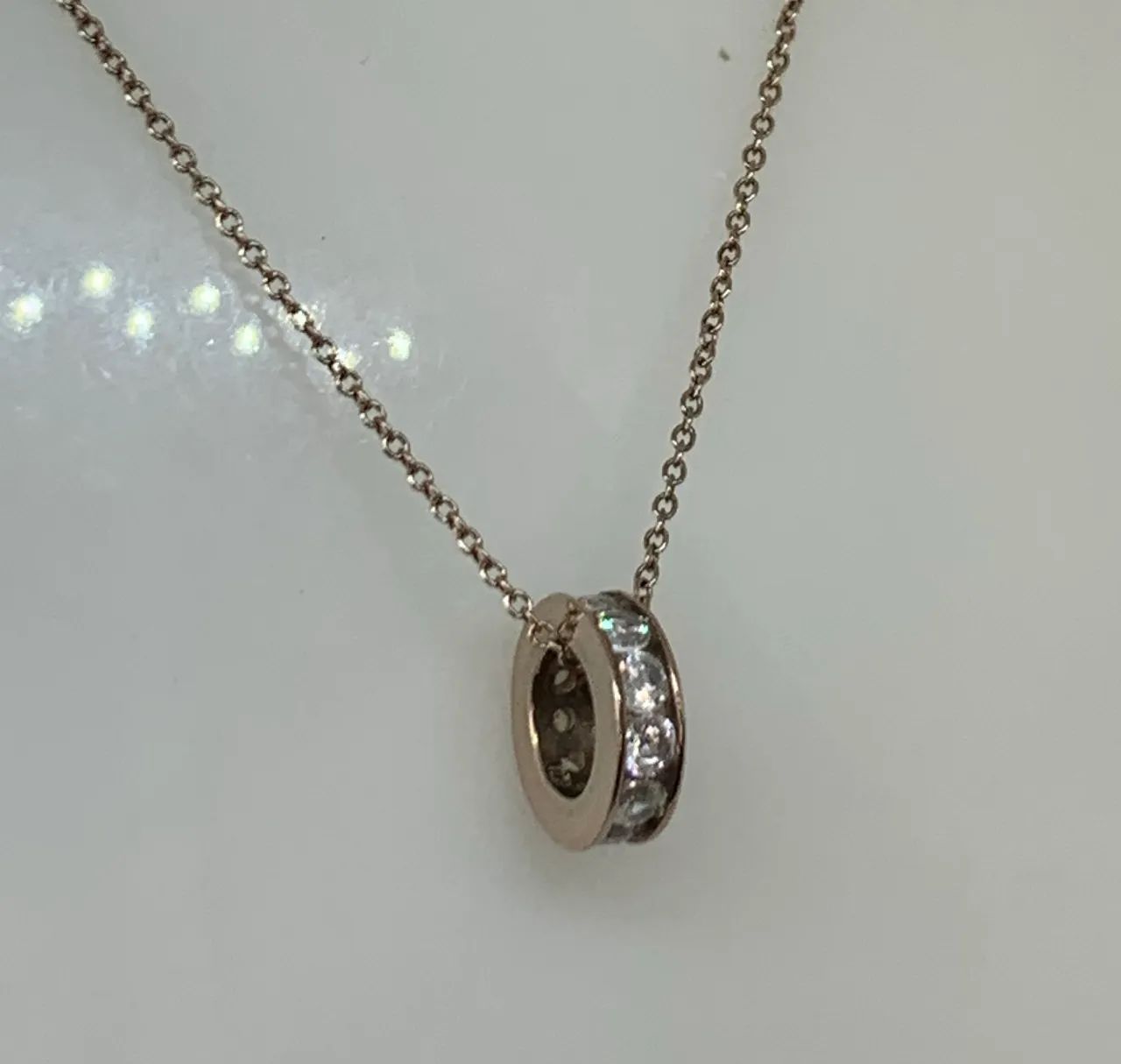 colar de prata 925 com pingente com pedras