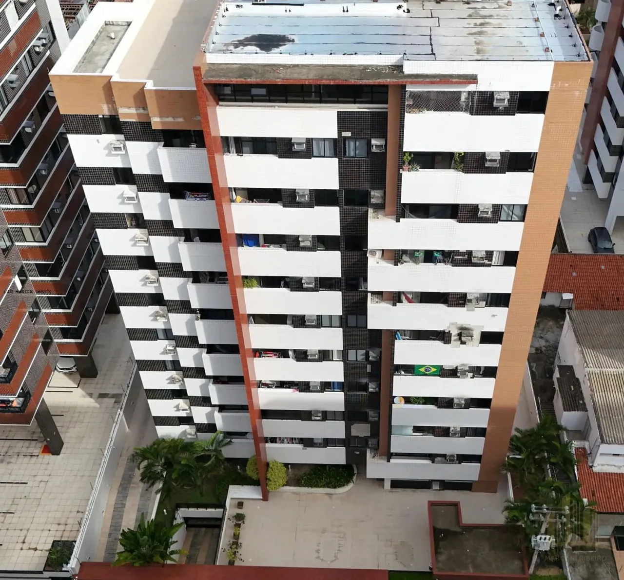 Apartamento para Venda em Maceió, Ponta Verde, 2 dormitórios, 1 suíte, 2 banheiros, 1 vaga