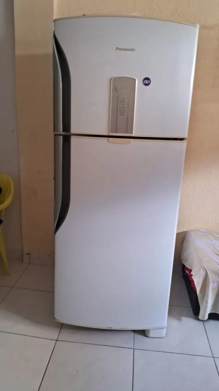Geladeira Panasonic Frost Free 387L