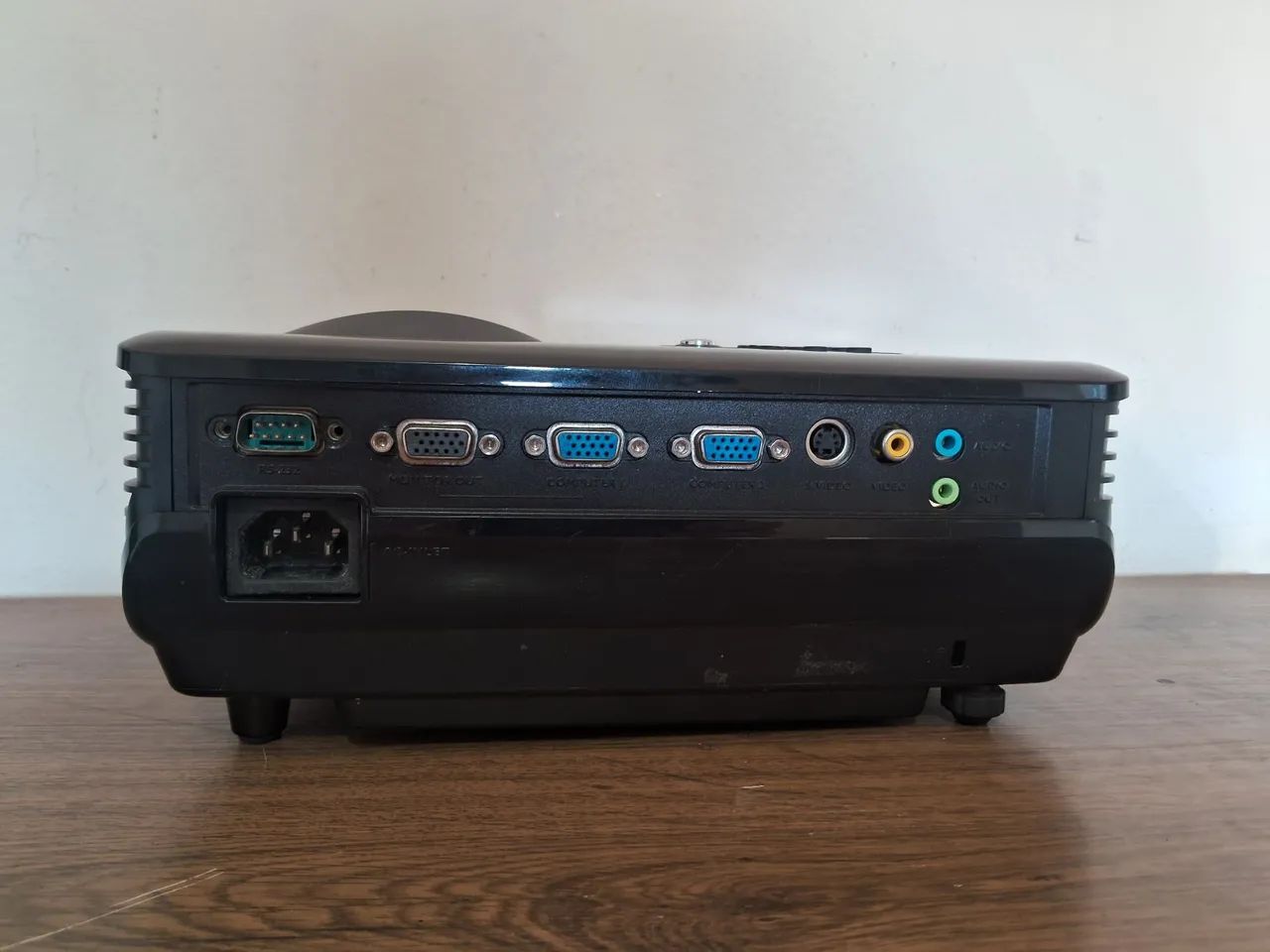 Projetor  Benq  MP515  - Foto 2