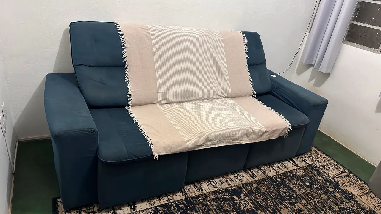 Sofá retrátil e reclinável  - Foto 2
