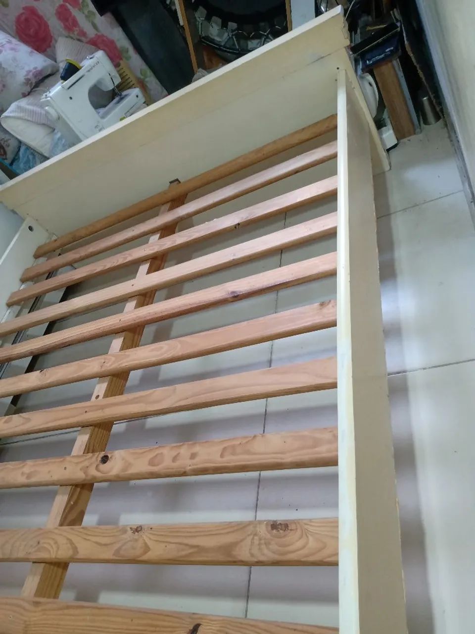 Cama de casal em MDF - Frete incluso  - Foto 3