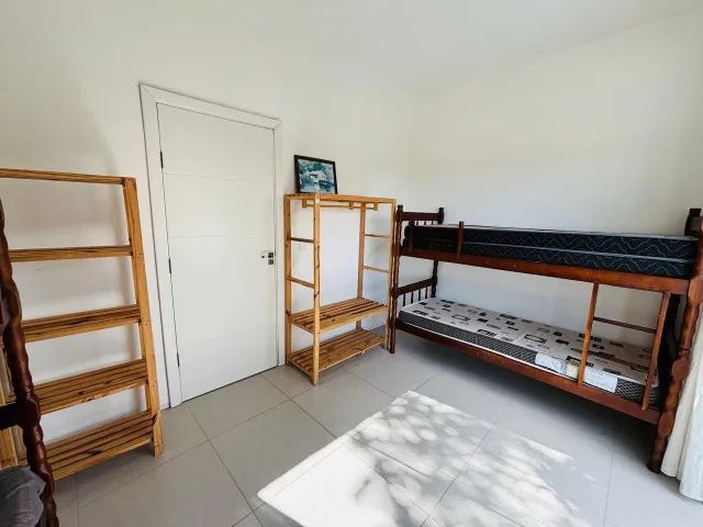 Sobrado com piscina e suite matinhos - Foto 3