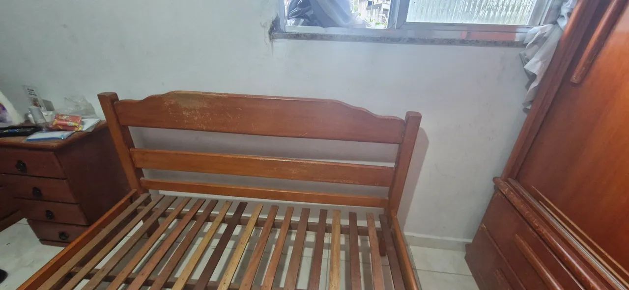Cama de casal em madeira  - Foto 2