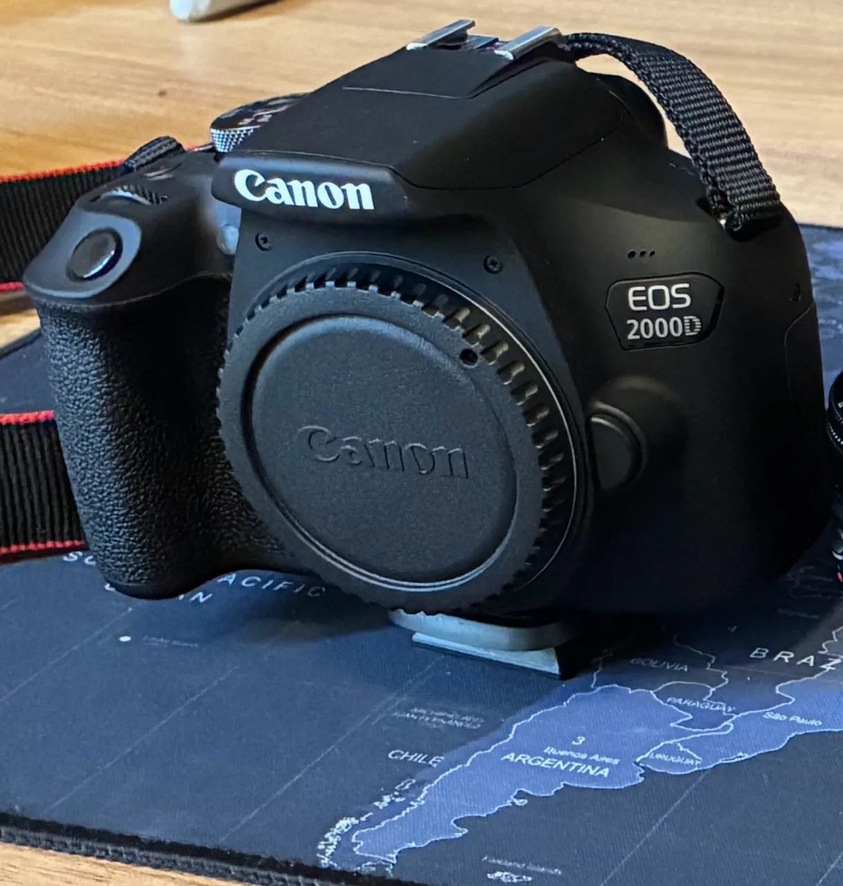 Camera Canon EOS 2000D - Foto 3