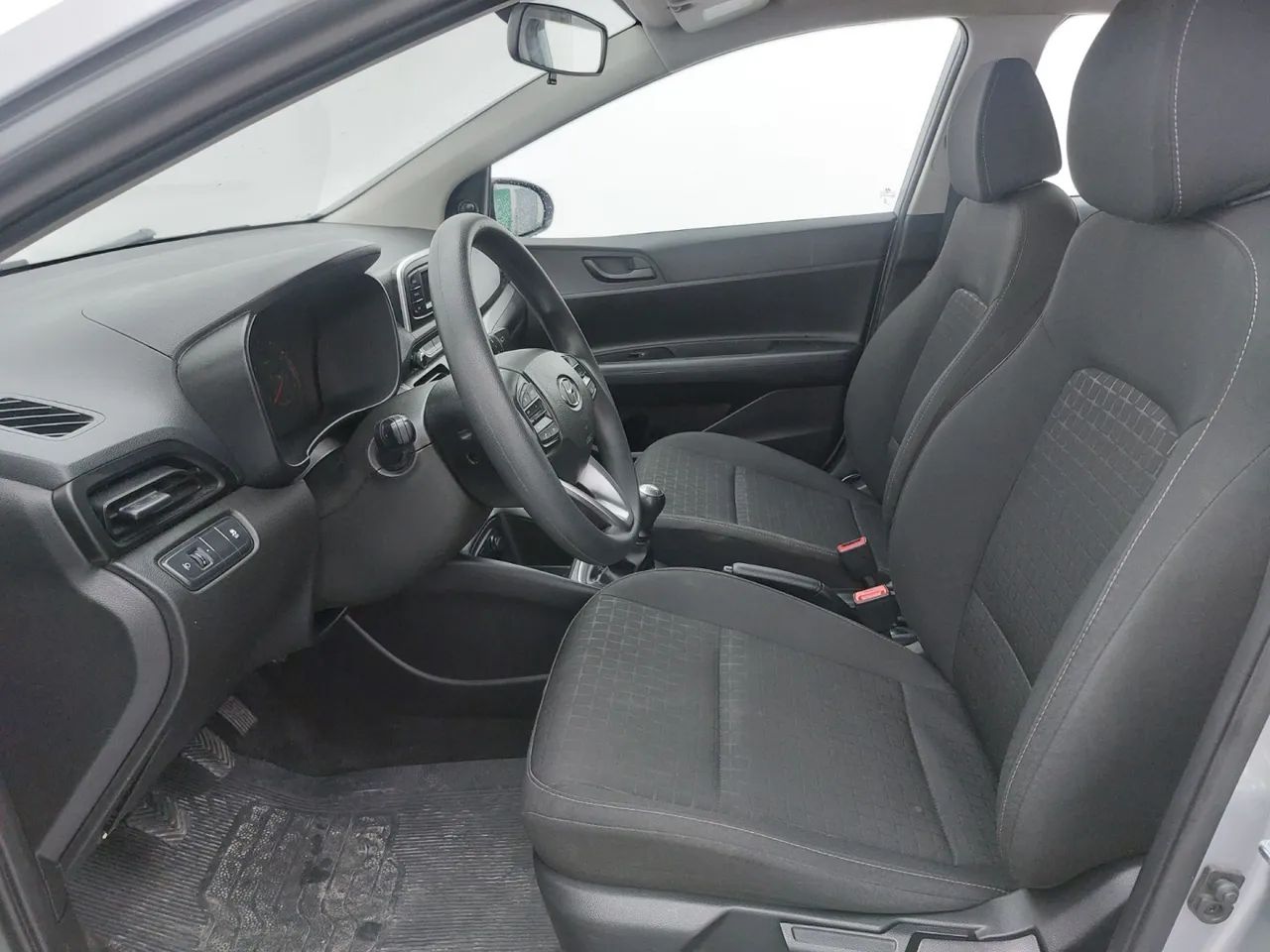 Hyundai HB20 Sense Plus 1.0 Flex 12V Mec., foto 16 de 18