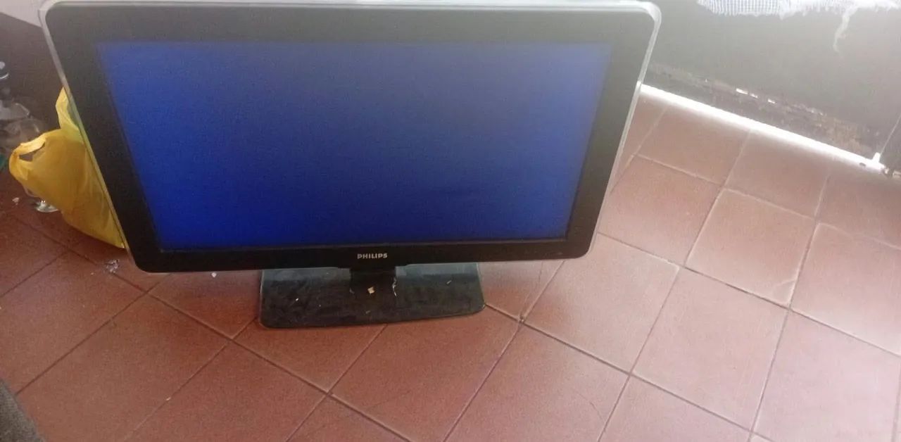 Tv 32 - Foto 2