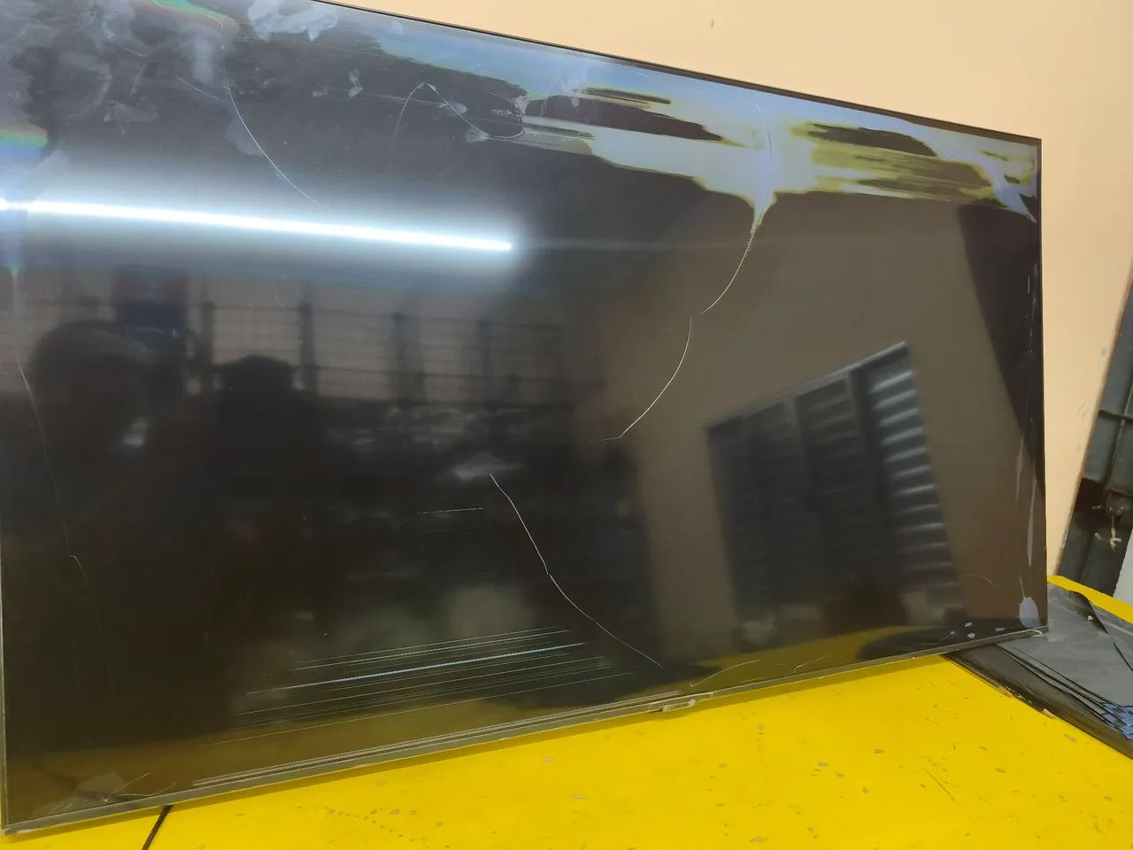 Tv Samsung 50 polegadas 4k - Foto 3