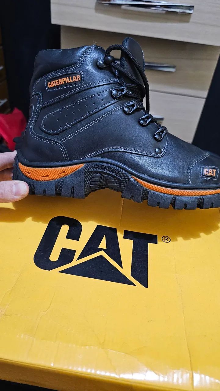 Bota caterpillar - Foto 5