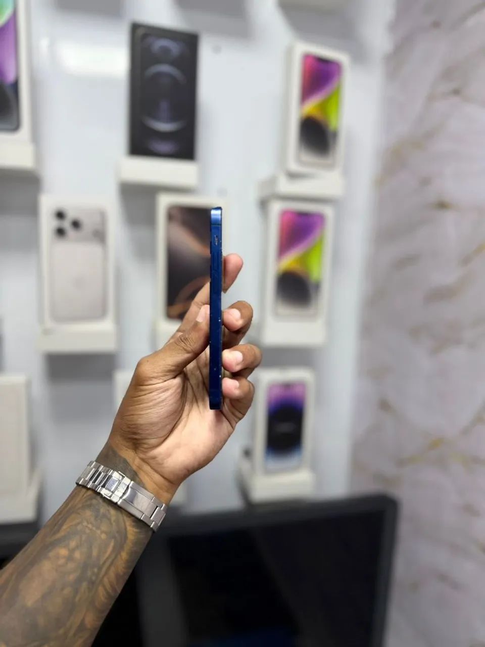 IPHONE 12 256GB<br>R$ 1.799,00 - Foto 4