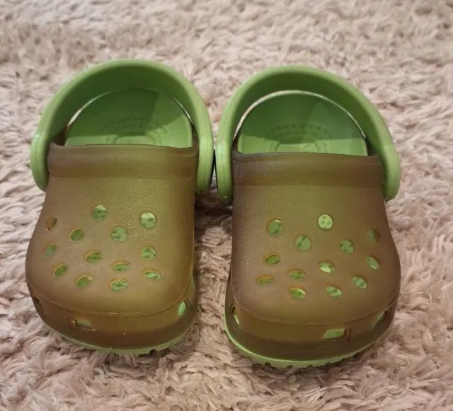 Crocs Original Tamanho C4 - Verde - Foto 3