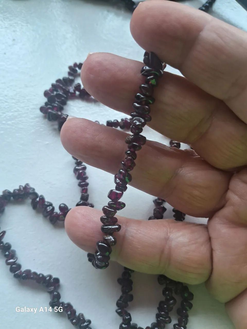 Colar longo de pedra Granasa Natural. Força e Proteção.  - Foto 2