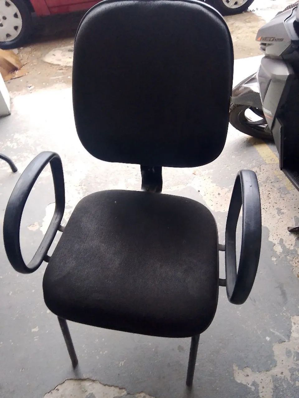 Cadeiras variadas - Foto 2