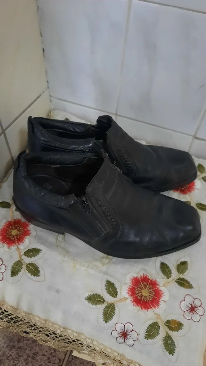 Bota masculina couro