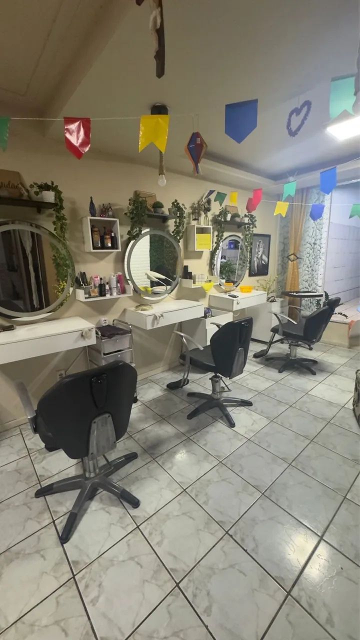 Vendo cadeiras de salão  - Foto 4