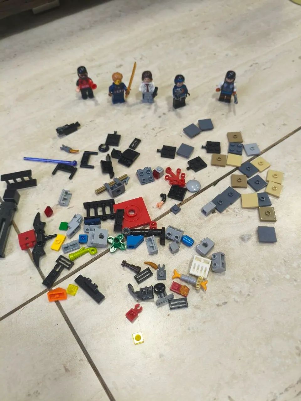 800 + Peças variadas Lego original, nave e Mine craft