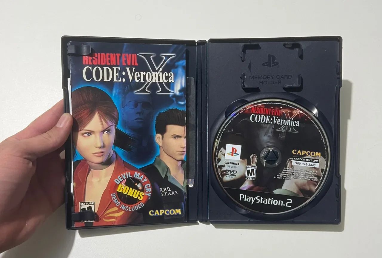 Resident evil code Veronica ps2 black label - Foto 2