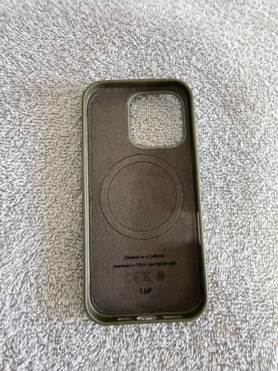 Vendo capinha usado de IPhone 16 pro - Foto 5