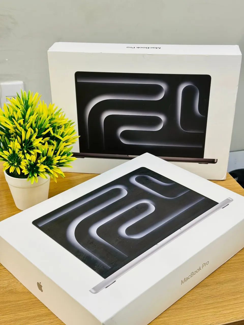 MACBOOK M5 PRO 16/512GB 14 polegadas LACRADO