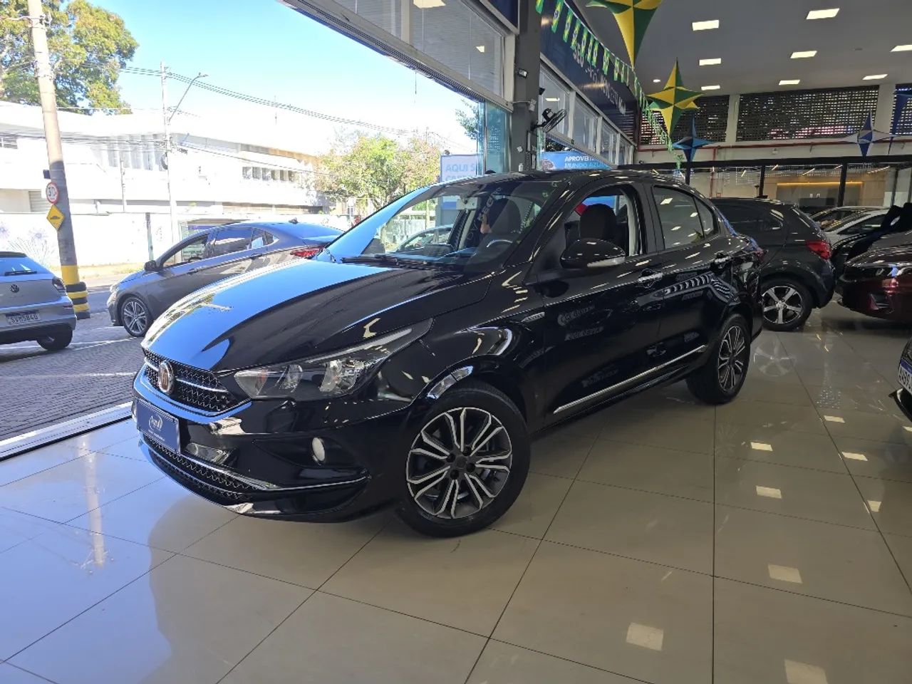 Fiat Cronos Precision 1.8 16V Flex Aut. 2019 - Foto 3
