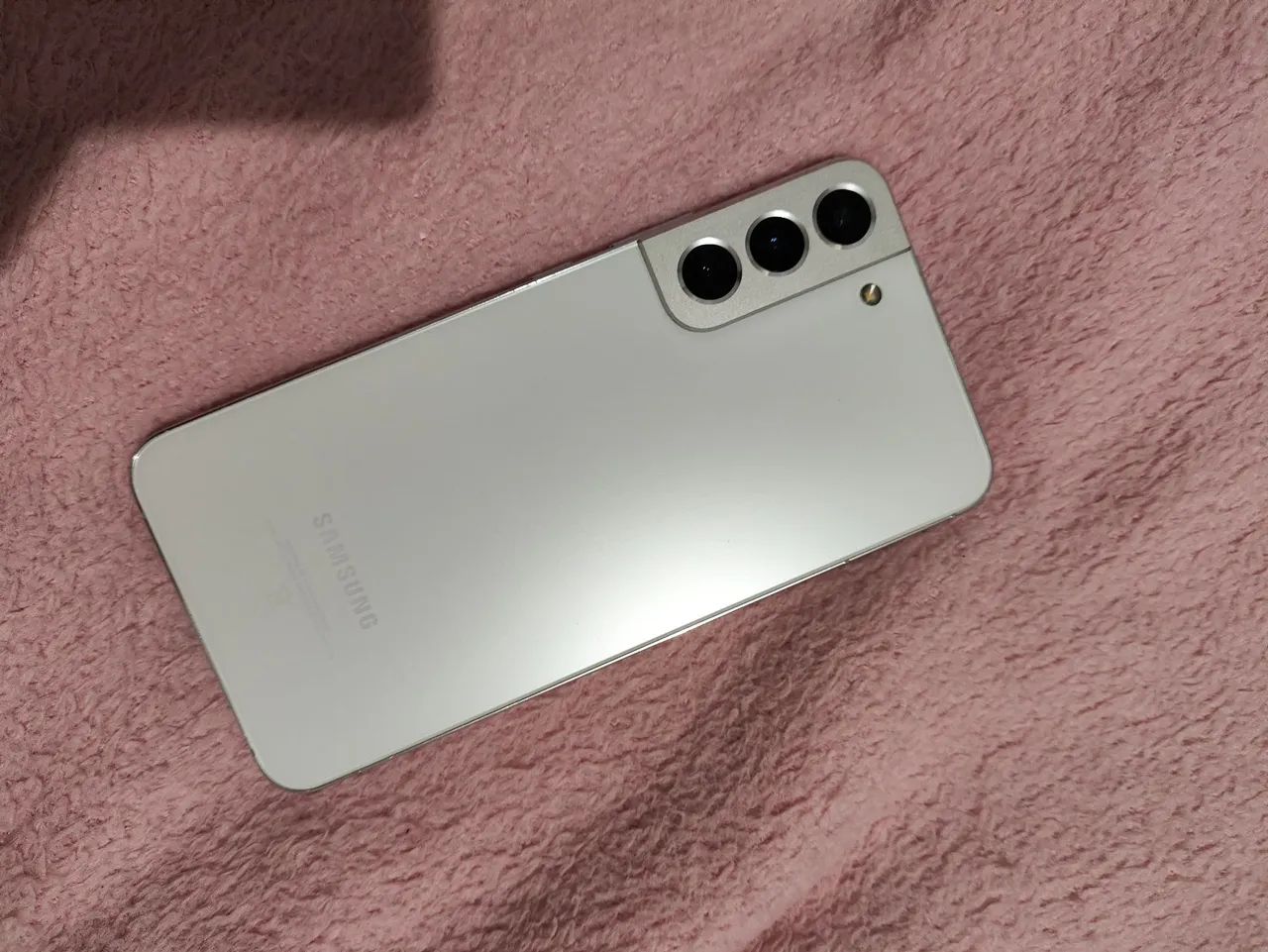 s22 plus , 256gb