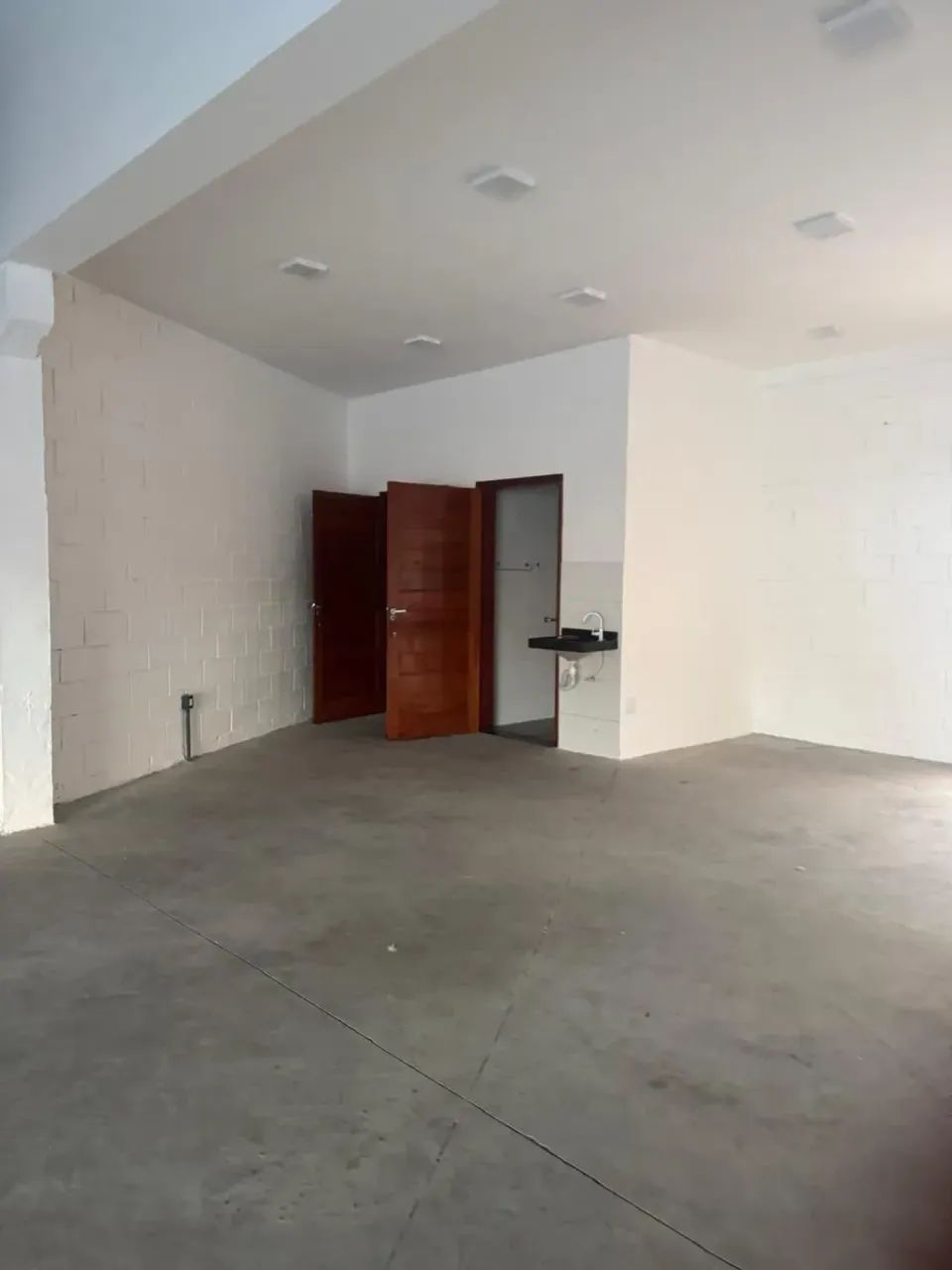 ALUGO GALPÃO COMERCIAL PROX FÓRUM BARRO DURO - Foto 3