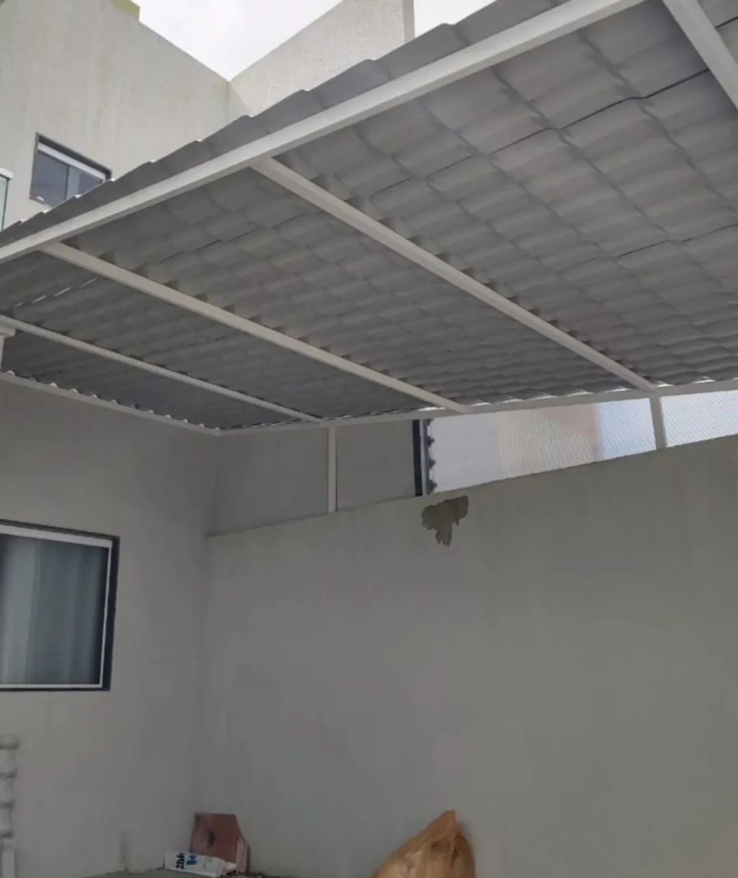 COBERTA METÁLICA COM TELHA PVC  - Foto 3