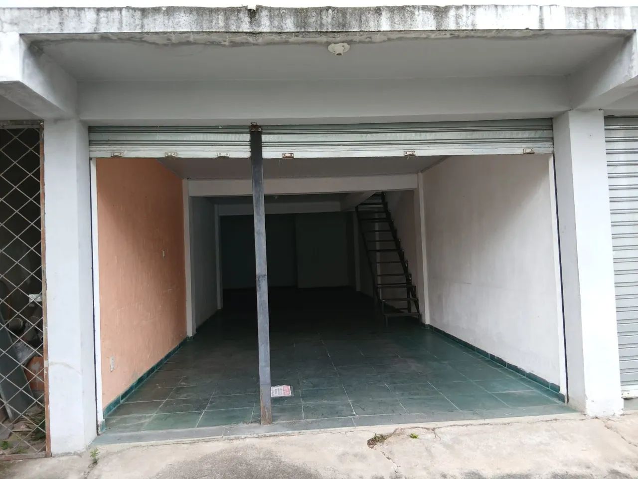 ALUGO LOJA COM SOBRELOJA 