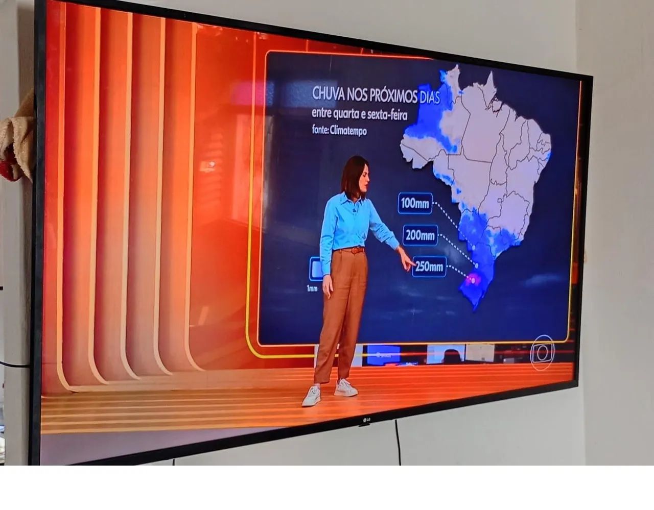 Smart TV LG 65 polegadas  - Foto 3