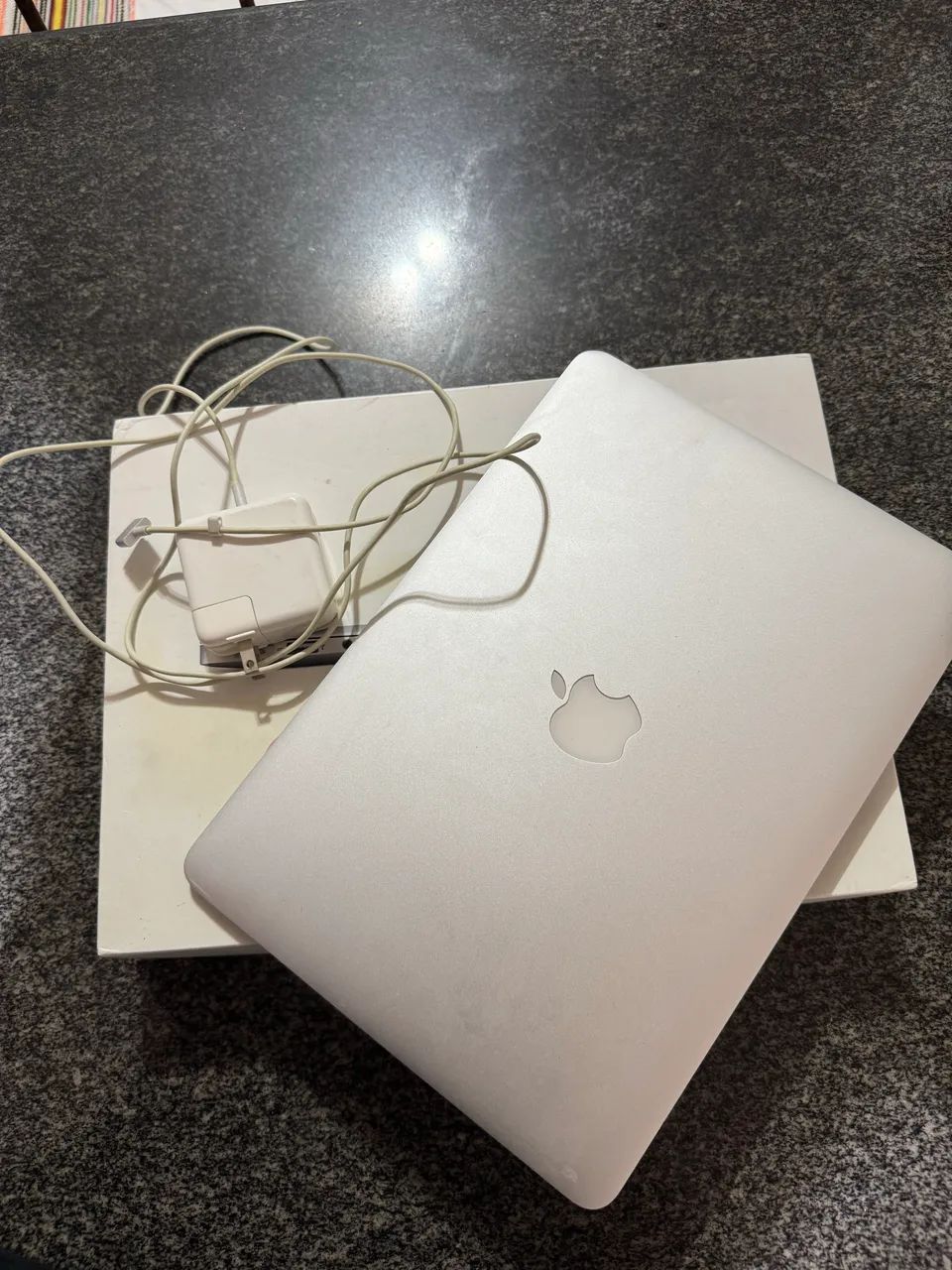 ? MacBook Air 13? 2015 | Intel Core i5 | 8GB RAM | Apple