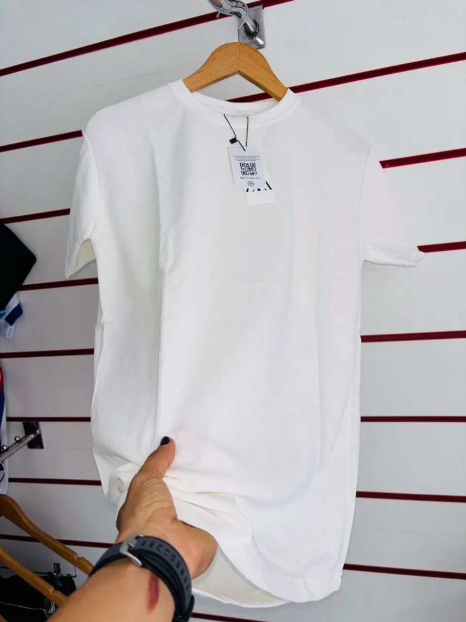 Camisas modelos canelada básicas sem logos - Foto 4