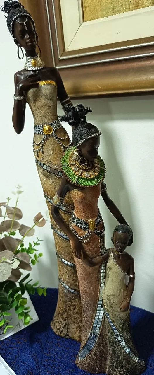 Vendo estátuas de negras - Foto 2