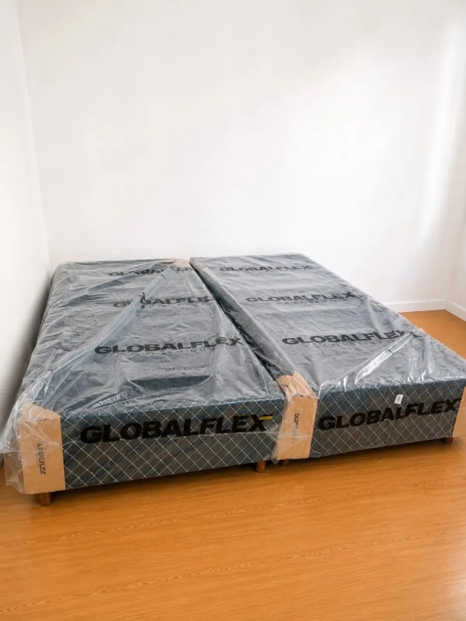 VENDO Base Box Queen Bipartida - NOVA (Sem colchão) - Foto 4
