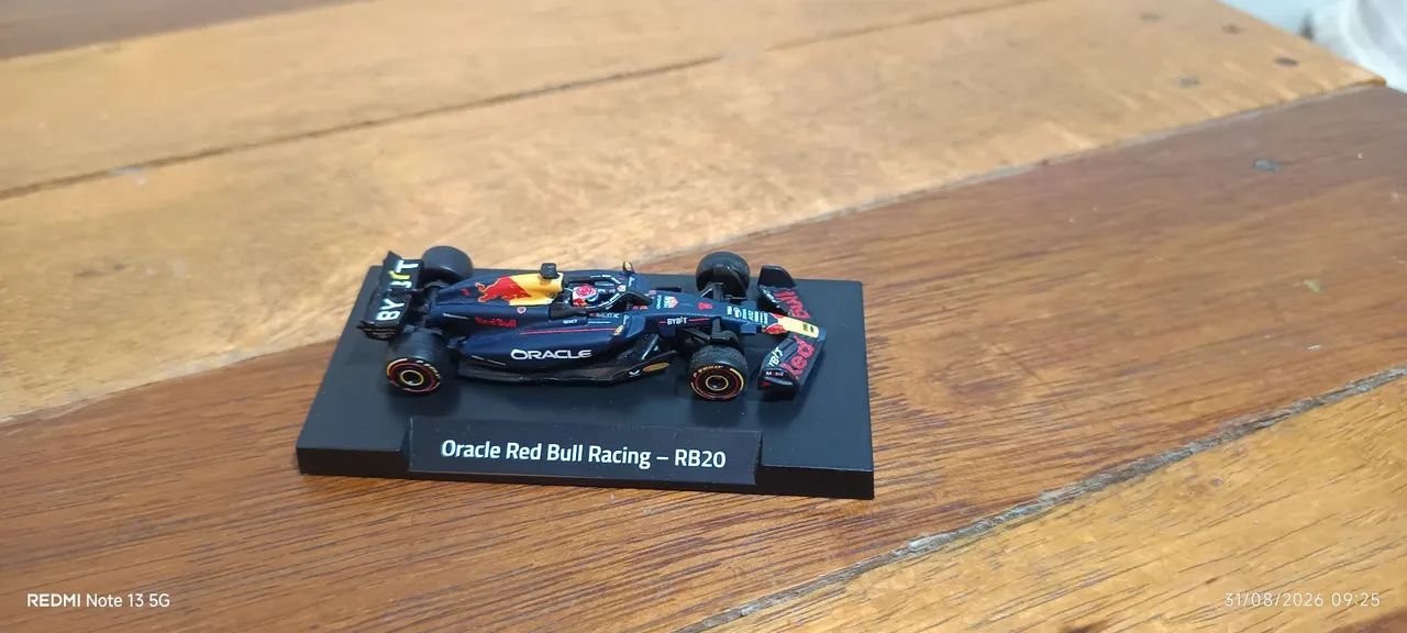 RBR Fórmula 1 Hot Wheels  - Foto 4