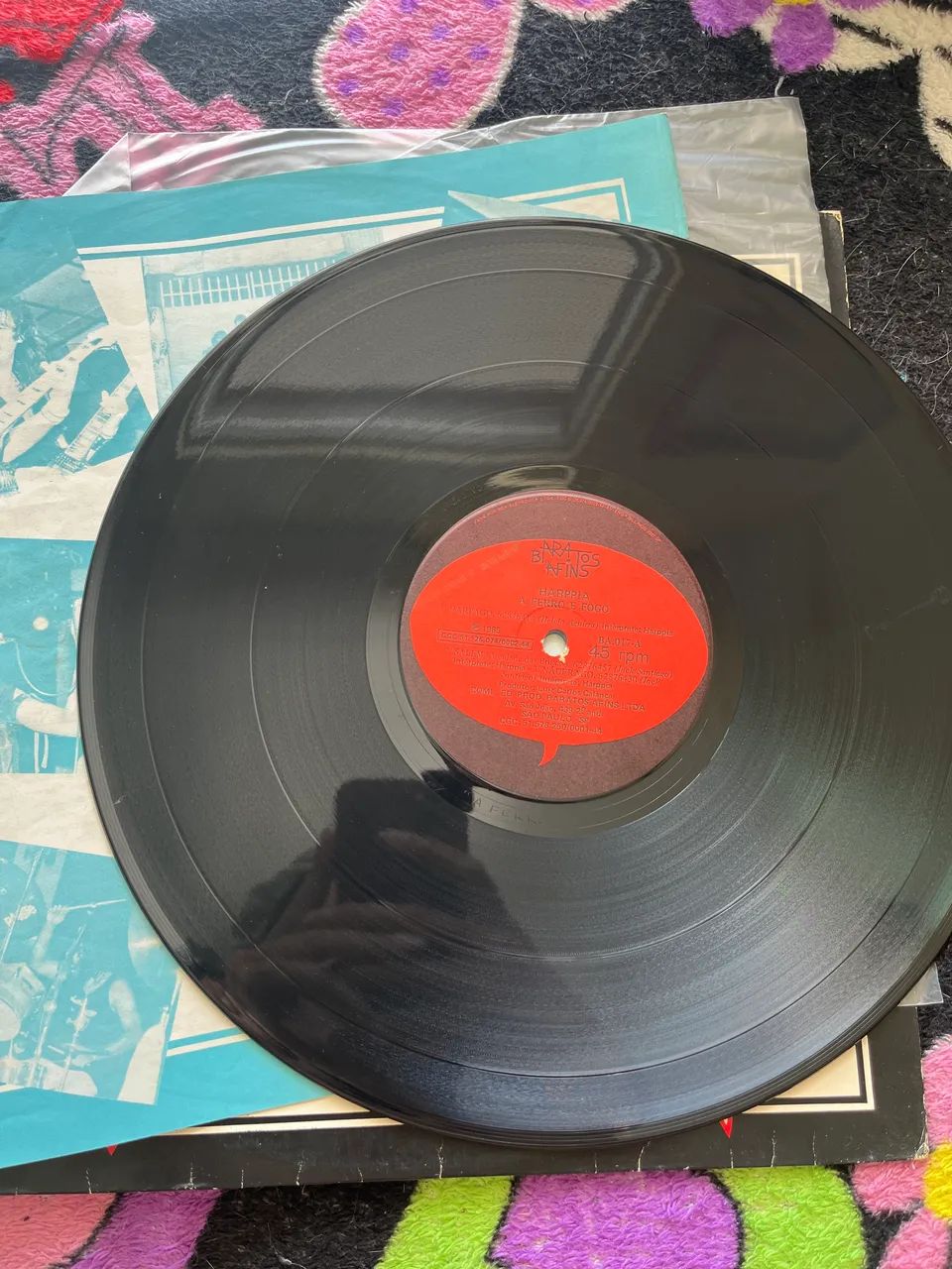 Lp Harpia - A ferro e fogo com encarte! - RARO!  - Foto 3