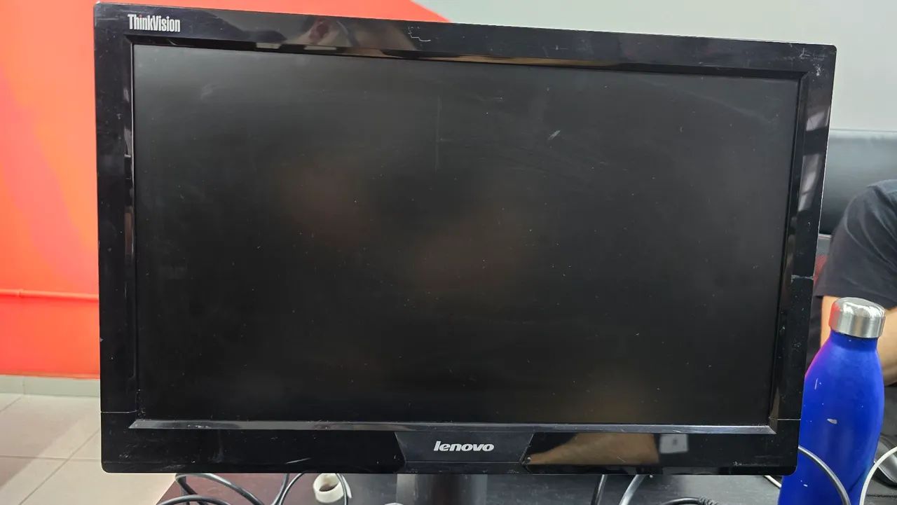 Monitor Lenovo LED 20 polegadas  - Foto 4