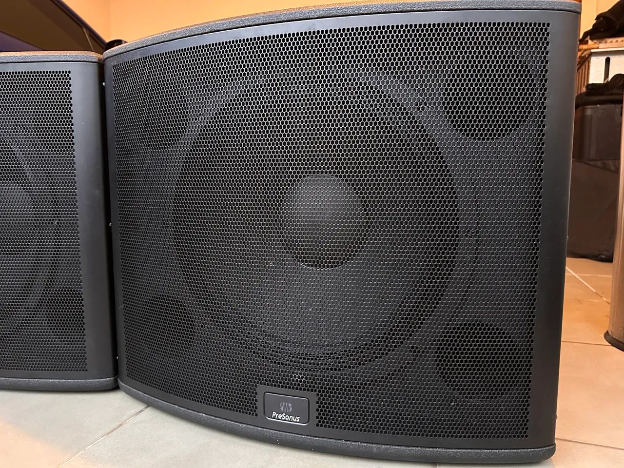 Caixa Subwoofer PreSonus StudioLive 18sAI (cada) - Foto 5