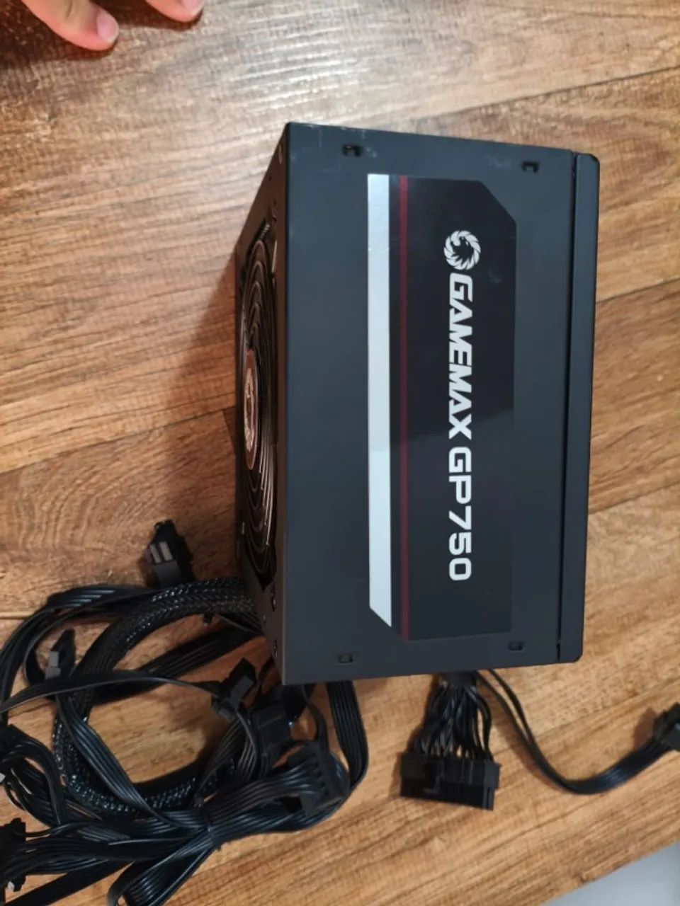 Fonte 750w Gamemax 80Plus