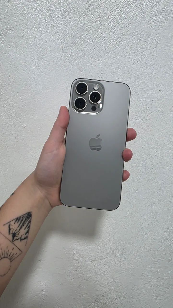 Iphone 16 pro max - Foto 4