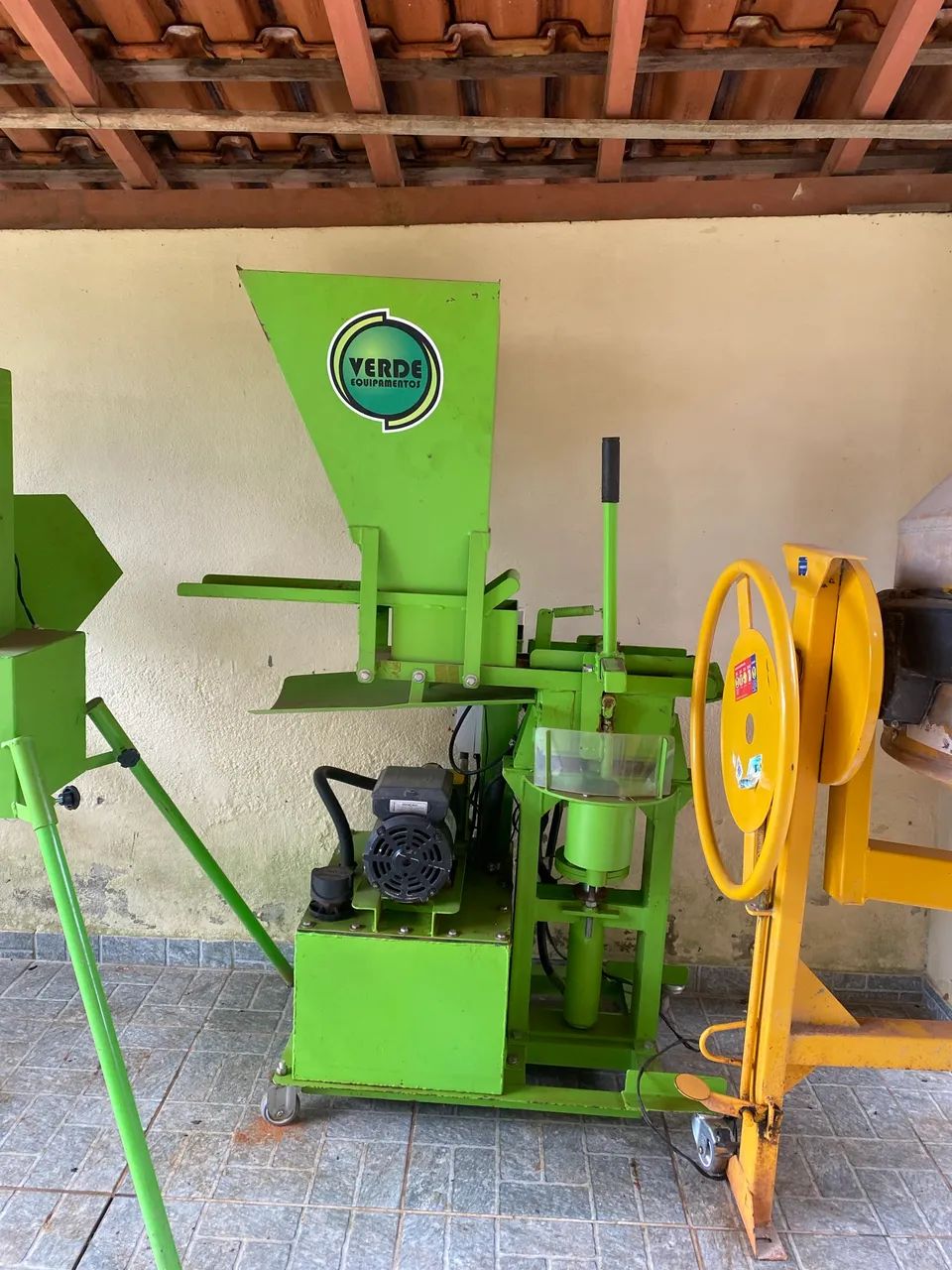 Bitoneira e mini fabrica de bloco - Foto 4