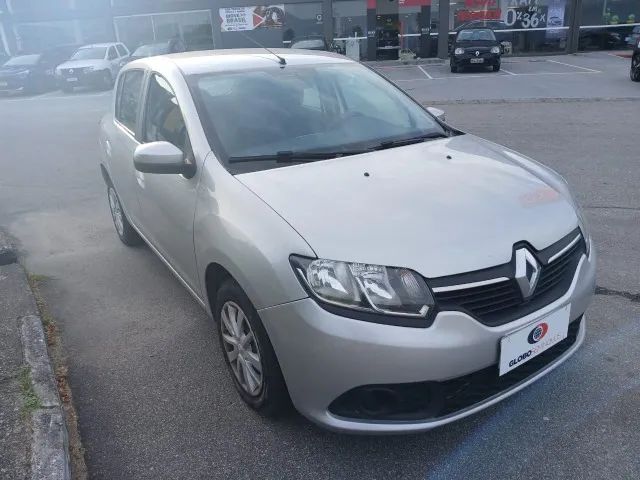 Renault Sandero 2015