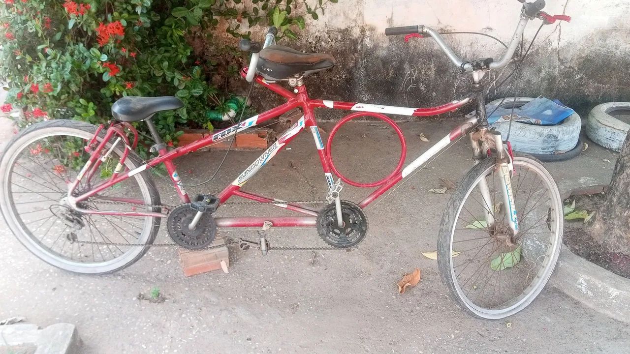 Bicicleta pra 2 pessoas  - Foto 2