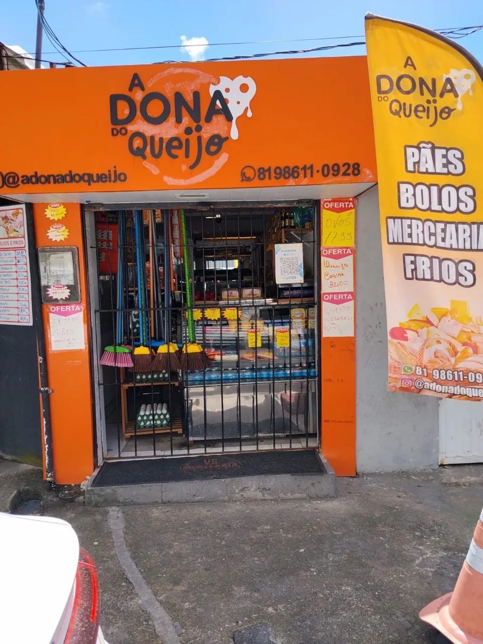 Loja de Frios (funcionamento ativo)