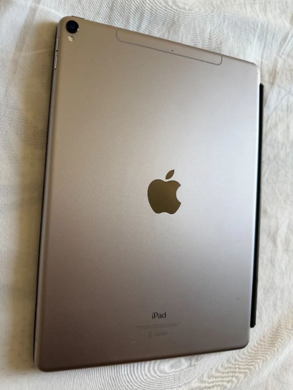 IPad PRO 256Gb com Conexão Celular Até 12X ( Com Capa Teclado Apple ) Temos m1 m2 m3 m4 m5 - Foto 3